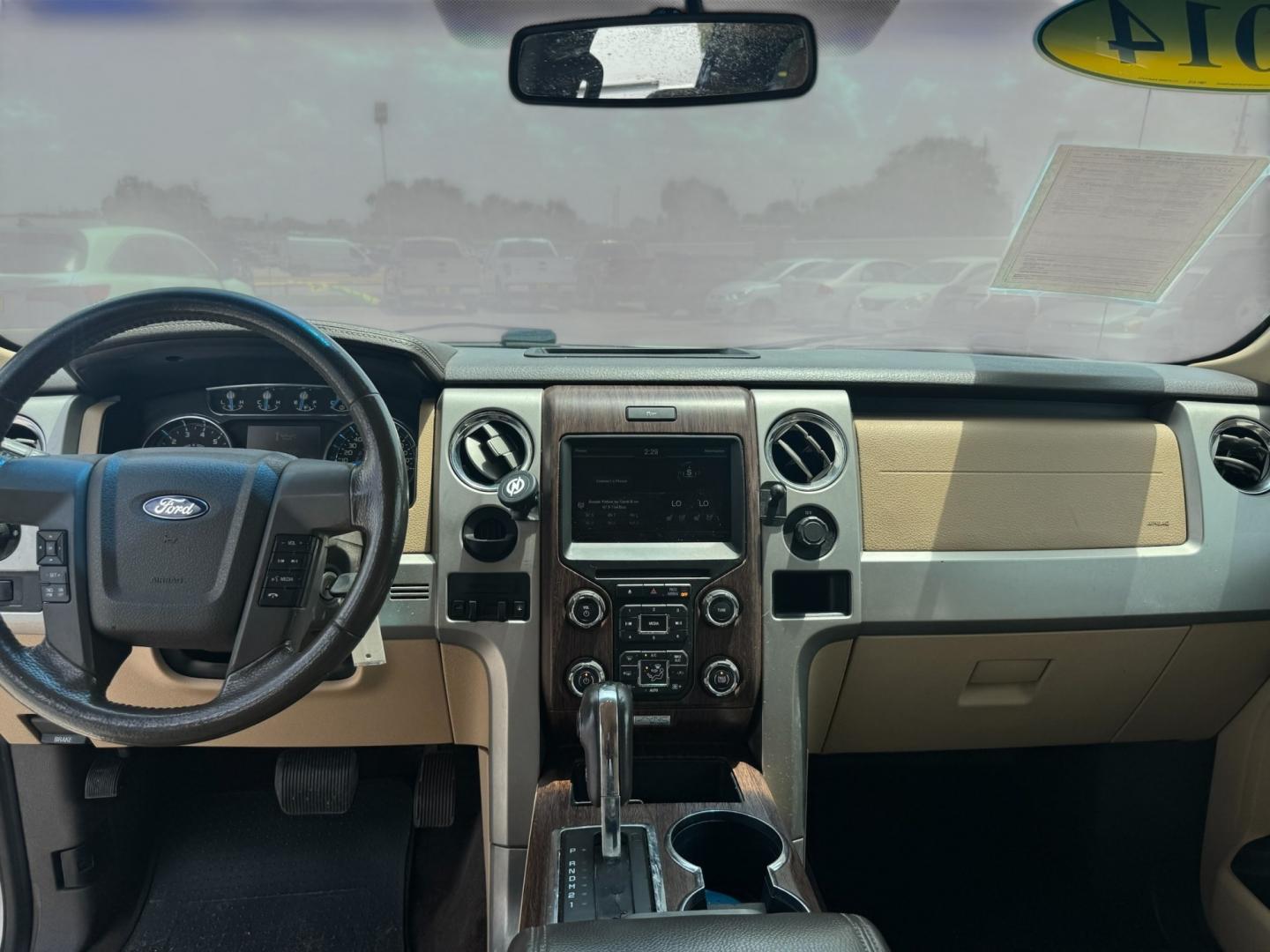 2014 Ford F-150 Platinum SuperCrew 6.5-ft. Bed 2WD (1FTFW1CT2EK) with an 3.5L V6 TURBO engine, 6A transmission, located at 16710 Clay Rd., Houston, TX, 77084, (281) 859-7900, 29.834864, -95.656166- Photo#8