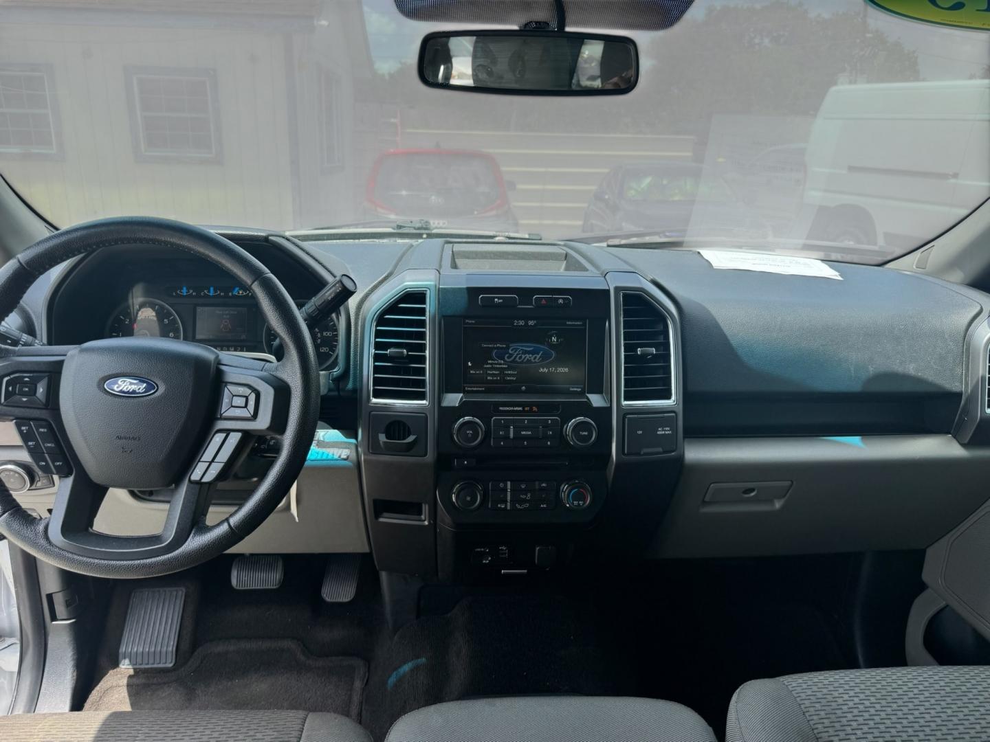 2015 Ford F-150 King-Ranch SuperCrew 5.5-ft. Bed 2WD (1FTEW1CP5FK) with an 2.7L V6 DOHC 24V engine, 6A transmission, located at 16710 Clay Rd., Houston, TX, 77084, (281) 859-7900, 29.834864, -95.656166- Photo#8