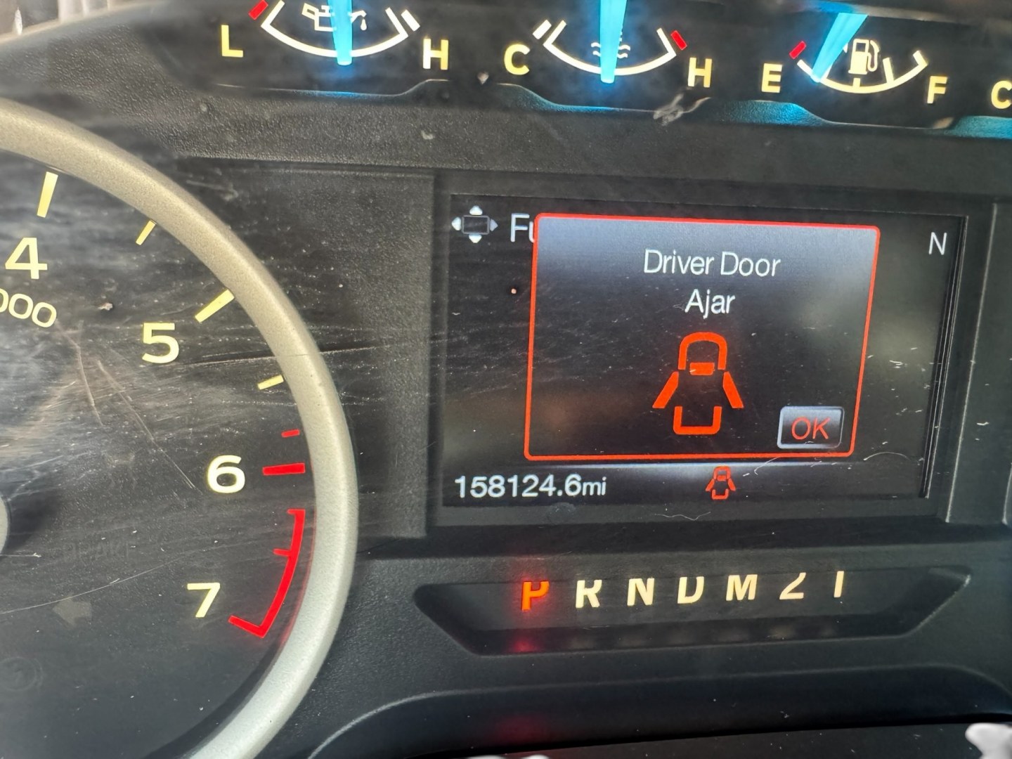 2015 Ford F-150 King-Ranch SuperCrew 5.5-ft. Bed 2WD (1FTEW1CF4FK) with an 5.0L V8 engine, 6A transmission, located at 16710 Clay Rd., Houston, TX, 77084, (281) 859-7900, 29.834864, -95.656166- Photo#11