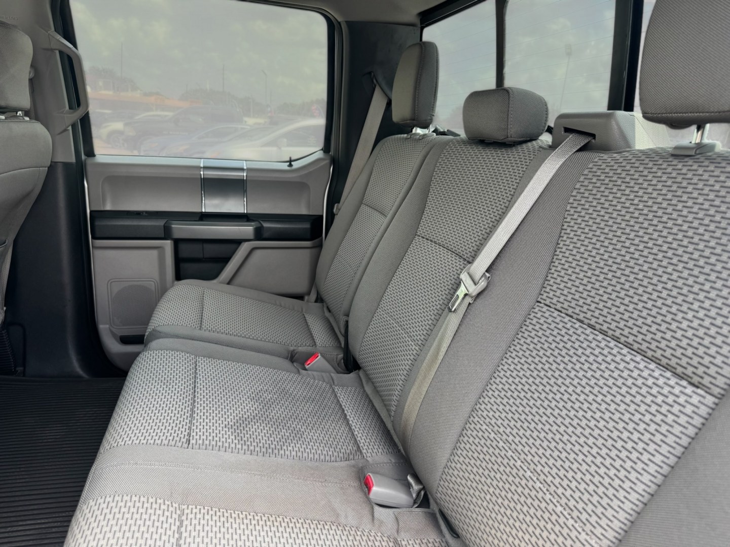 2015 Ford F-150 King-Ranch SuperCrew 5.5-ft. Bed 2WD (1FTEW1CF4FK) with an 5.0L V8 engine, 6A transmission, located at 16710 Clay Rd., Houston, TX, 77084, (281) 859-7900, 29.834864, -95.656166- Photo#10