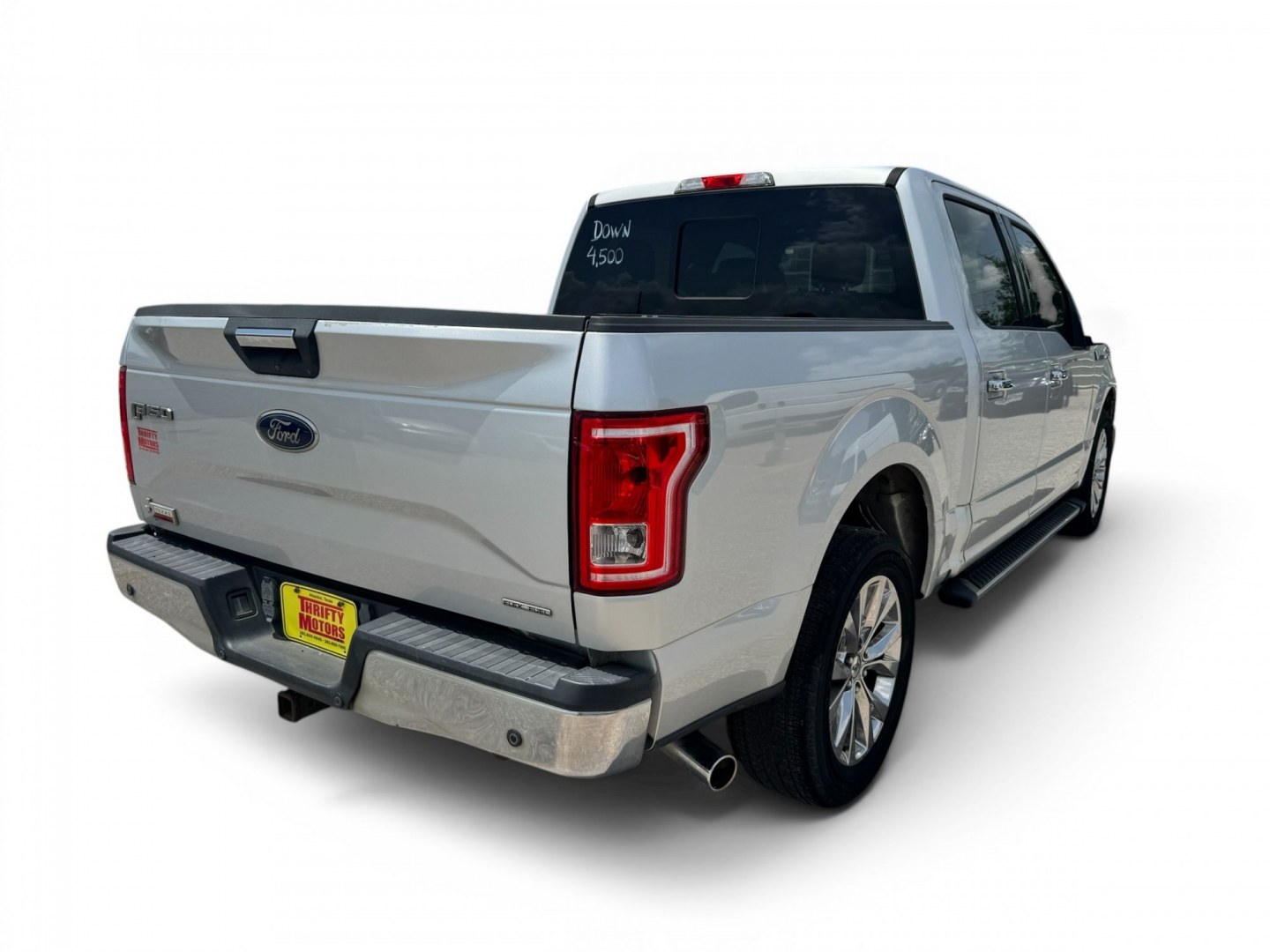 2015 Ford F-150 King-Ranch SuperCrew 5.5-ft. Bed 2WD (1FTEW1CF4FK) with an 5.0L V8 engine, 6A transmission, located at 16710 Clay Rd., Houston, TX, 77084, (281) 859-7900, 29.834864, -95.656166- Photo#4