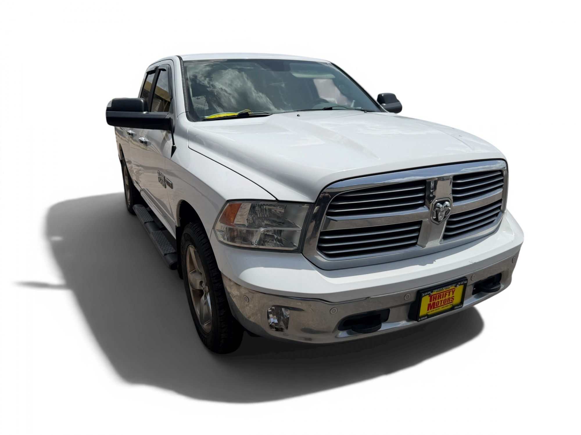 photo of 2014 RAM 1500 SLT Quad Cab 4WD