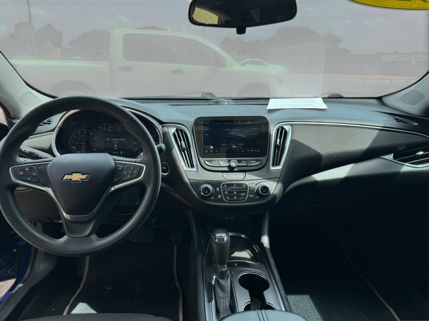 2019 Chevrolet Malibu LT (1G1ZD5ST6KF) with an 1.5L L4 DOHC 16V engine, 6A transmission, located at 16710 Clay Rd., Houston, TX, 77084, (281) 859-7900, 29.834864, -95.656166- Photo#9