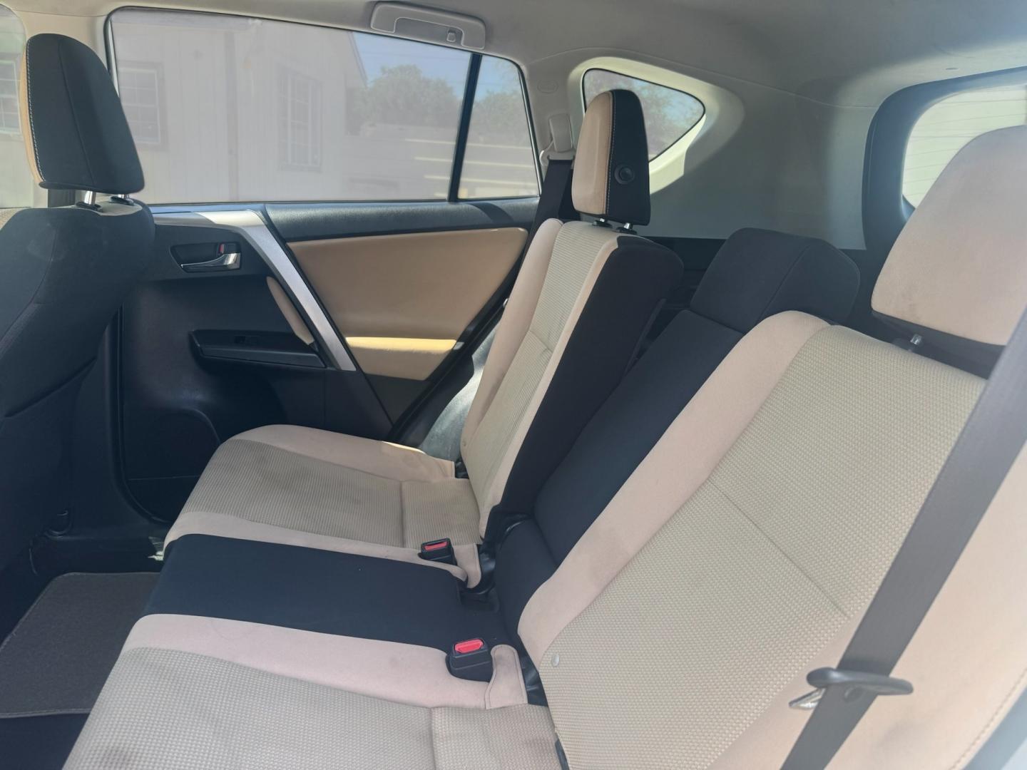 2018 Toyota RAV4 XLE FWD (JTMWFREV7JD) with an 2.5L L4 DOHC 16V engine, 6A transmission, located at 16710 Clay Rd., Houston, TX, 77084, (281) 859-7900, 29.834864, -95.656166- Photo#12