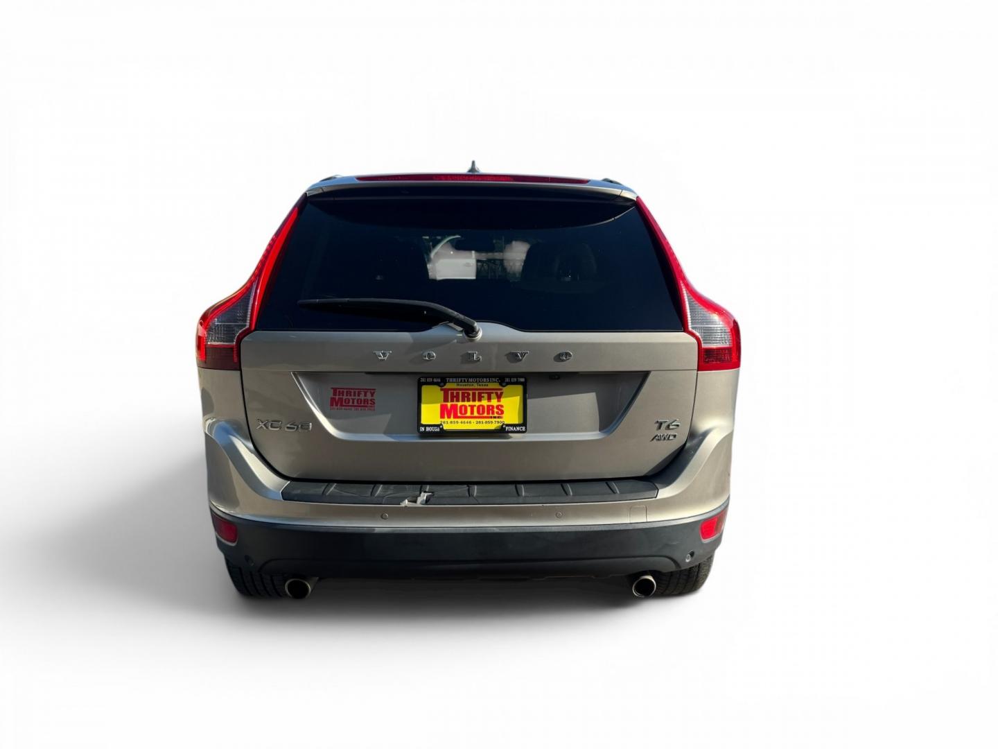 2013 Volvo XC60 T6 AWD (YV4902DZ7D2) with an 3.0L L6 DOHC 24V TURBO engine, 6-Speed Automatic transmission, located at 16710 Clay Rd., Houston, TX, 77084, (281) 859-7900, 29.834864, -95.656166- Photo#4