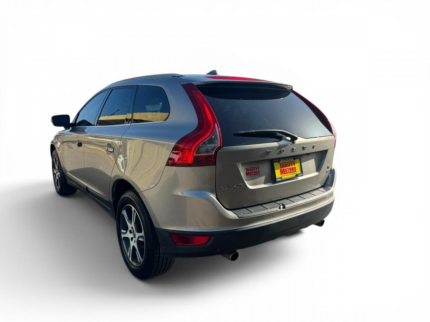 2013 Volvo XC60 T6 AWD (YV4902DZ7D2) with an 3.0L L6 DOHC 24V TURBO engine, 6-Speed Automatic transmission, located at 16710 Clay Rd., Houston, TX, 77084, (281) 859-7900, 29.834864, -95.656166- Photo#3