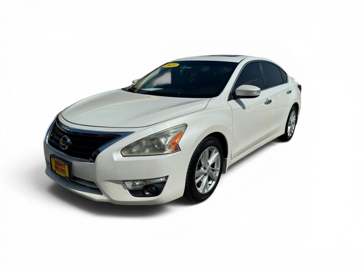 2015 Nissan Altima 2.5 S (1N4AL3AP8FN) with an 2.5L L4 DOHC 16V engine, CVT transmission, located at 16710 Clay Rd., Houston, TX, 77084, (281) 859-7900, 29.834864, -95.656166- Photo#3