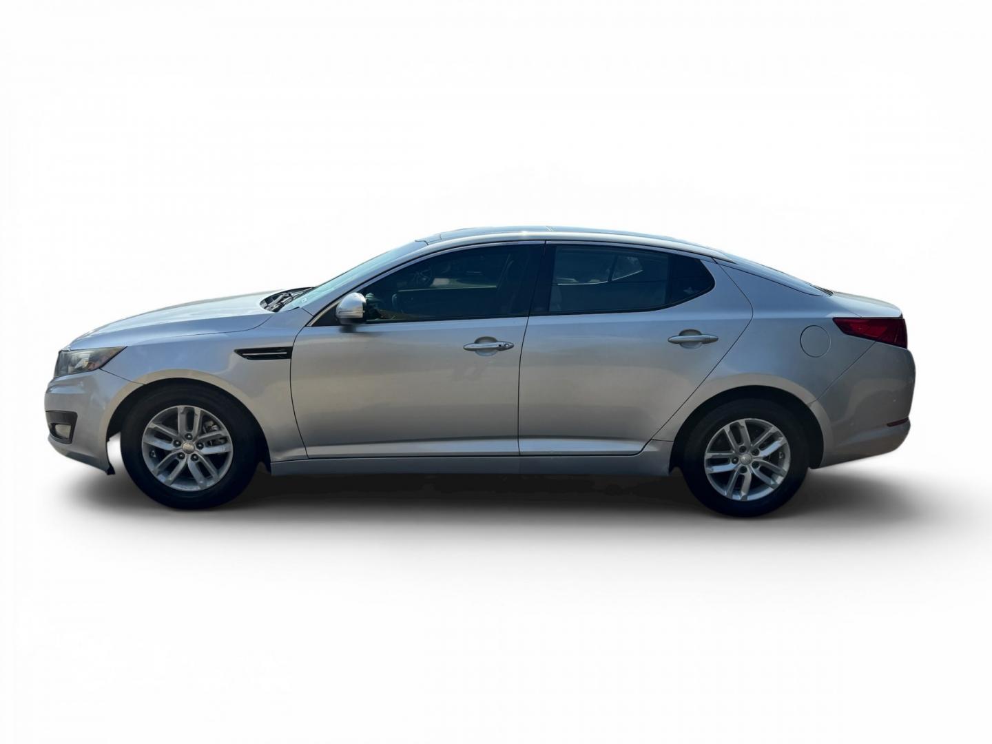 2013 Kia Optima EX (5XXGN4A73DG) with an 2.4L L4 DOHC 16V engine, 6-Speed Automatic transmission, located at 16710 Clay Rd., Houston, TX, 77084, (281) 859-7900, 29.834864, -95.656166- Photo#6