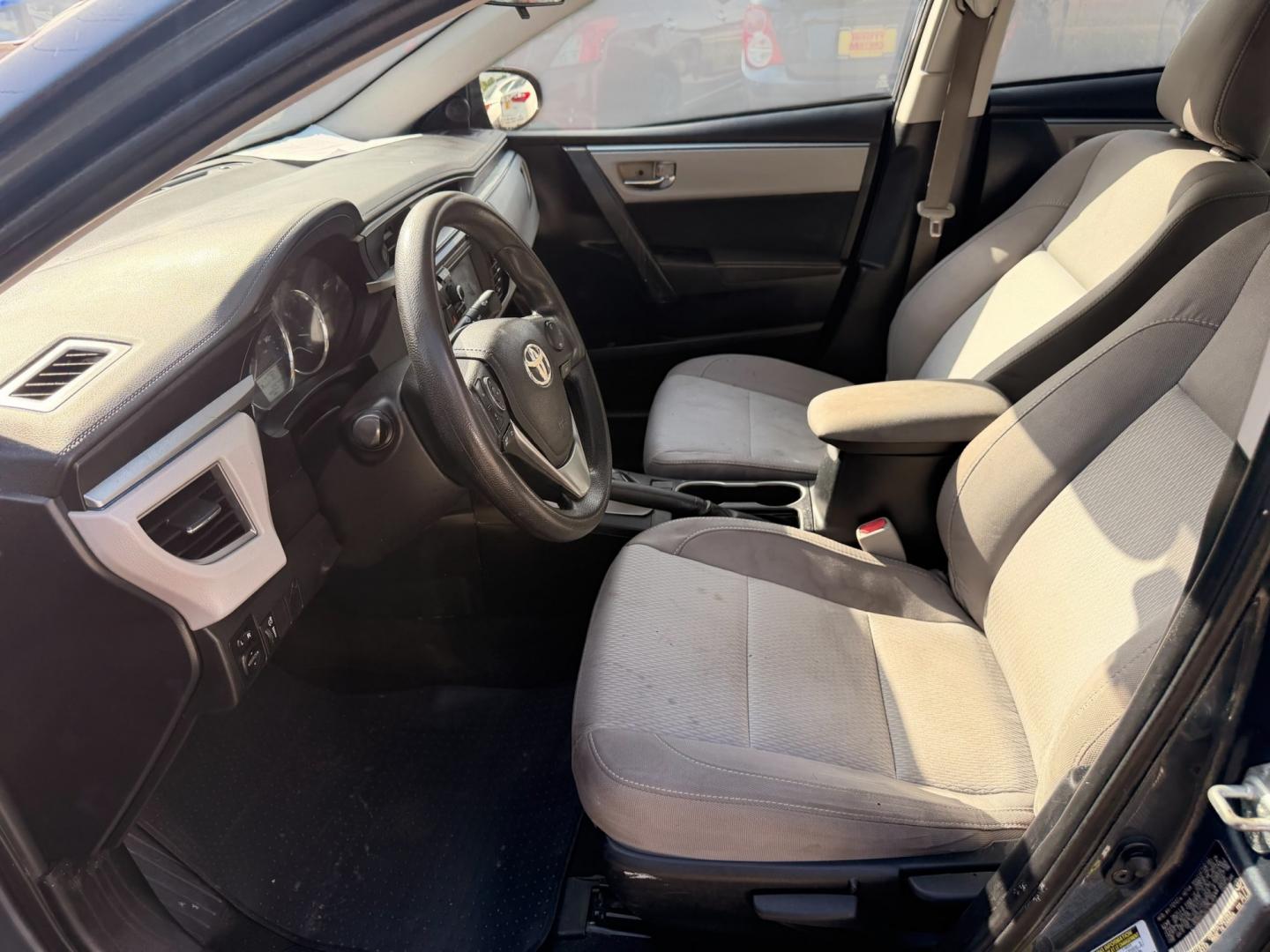 2016 Toyota Corolla L 4-Speed AT (2T1BURHE3GC) with an 1.8L L4 DOHC 16V engine, 4A transmission, located at 16710 Clay Rd., Houston, TX, 77084, (281) 859-7900, 29.834864, -95.656166- Photo#9