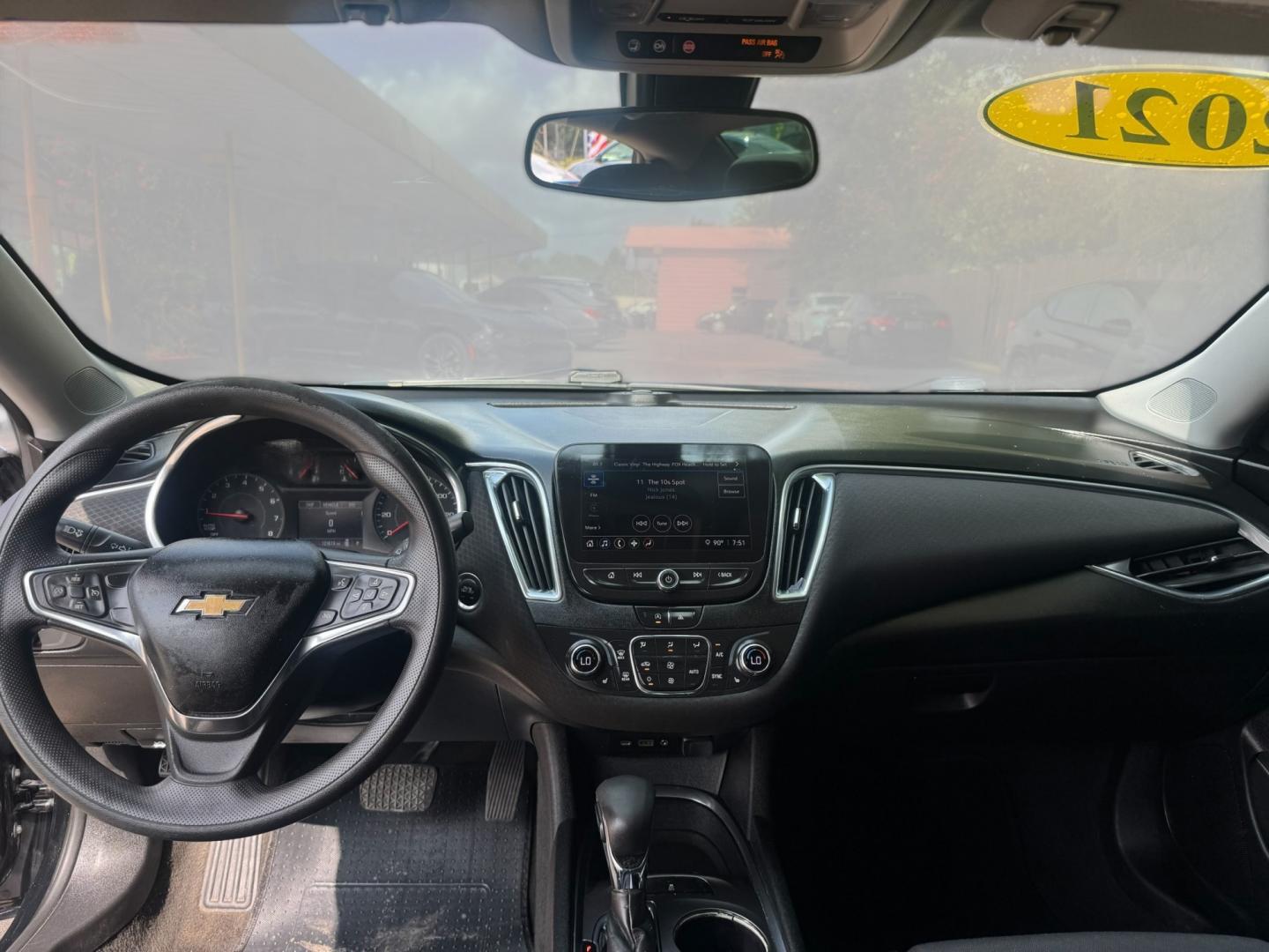 2021 Chevrolet Malibu LT (1G1ZD5ST5MF) with an 1.5L L4 DOHC 16V engine, 6A transmission, located at 16710 Clay Rd., Houston, TX, 77084, (281) 859-7900, 29.834864, -95.656166- Photo#7