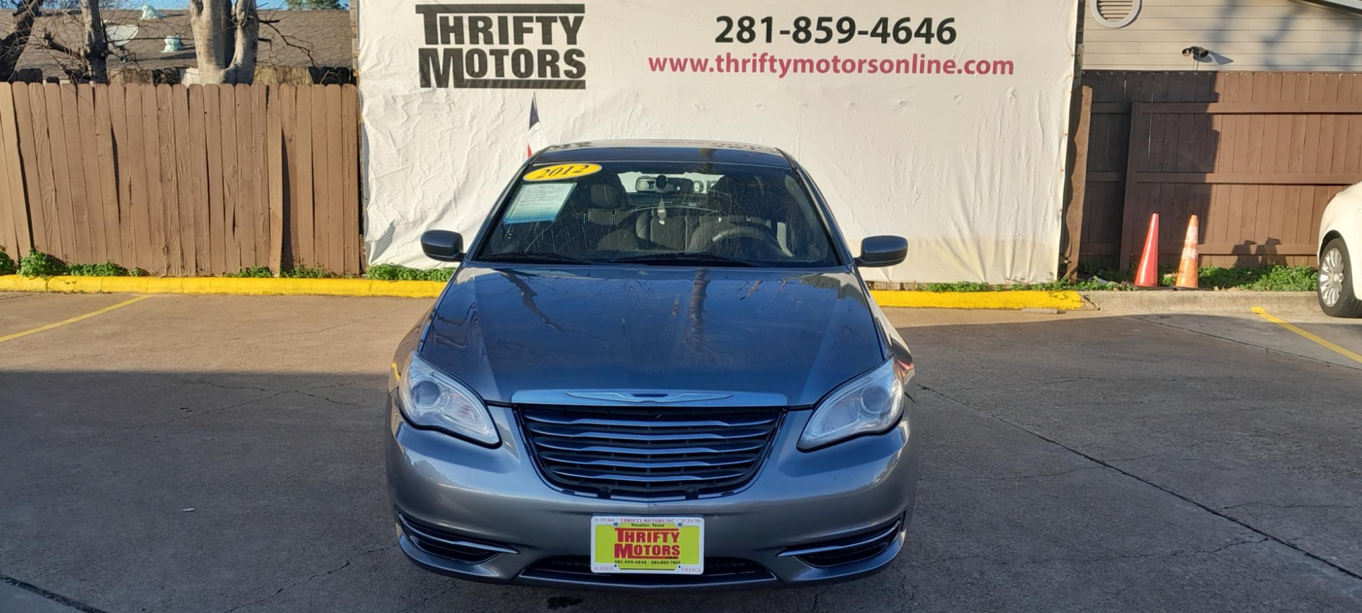 2012 Gray Chrysler 200 (1C3CCBAB1CN) with an 2.4L I4 2.4L I4 engine, Automatic 6-Speed transmission, located at 16710 Clay Rd., Houston, TX, 77084, (281) 859-7900, 29.834864, -95.656166 - Low Down. Low Payments. - Photo #1