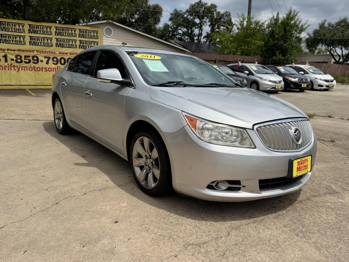 2011 /GRAY Buick LaCrosse CXL FWD (1G4GC5GD9BF) with an 3.6L V6 DOHC 24V engine, 6-Speed Automatic Overdrive transmission, located at 16710 Clay Rd., Houston, TX, 77084, (281) 859-7900, 29.834864, -95.656166 - LOW DOWN......LOW PAYMENTS..... WE DO ALL KINGS OF BAD CREDIT - Photo#7
