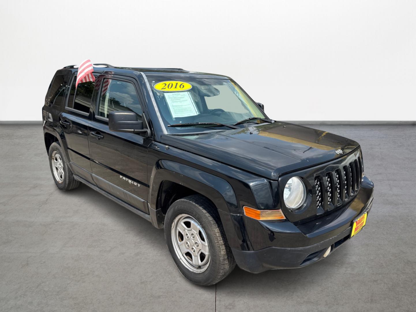 2016 Black Jeep Patriot Sport 2WD (1C4NJPBAXGD) with an 2.0L L4 DOHC 16V engine, located at 16710 Clay Rd., Houston, TX, 77084, (281) 859-7900, 29.834864, -95.656166 - Low Down. Low Payments. - Photo#2
