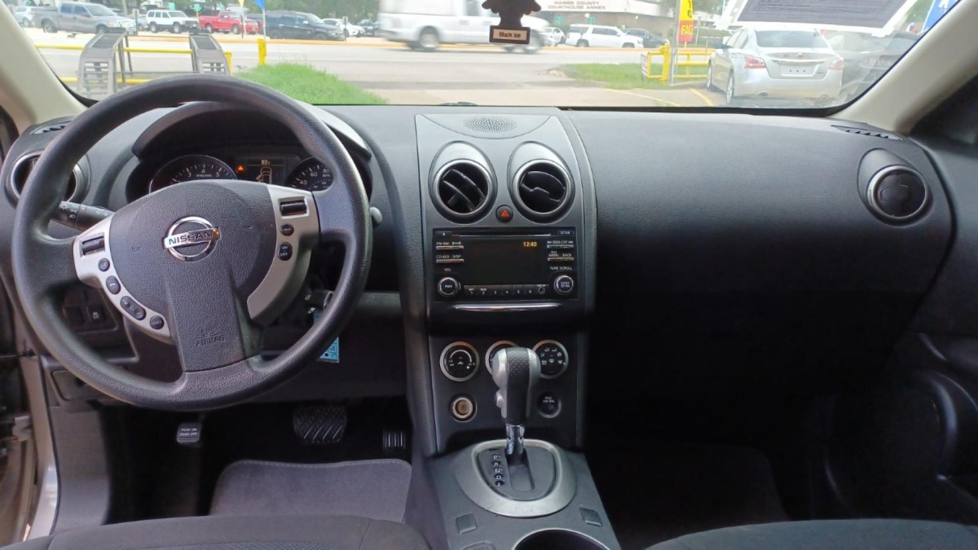 2015 Brown Nissan Rogue Select S 2WD (JN8AS5MT5FW) with an 2.5L L4 DOHC 16V engine, Continuously Variable Transmission transmission, located at 16710 Clay Rd., Houston, TX, 77084, (281) 859-7900, 29.834864, -95.656166 - Low Down. Low Payments. - Photo#8