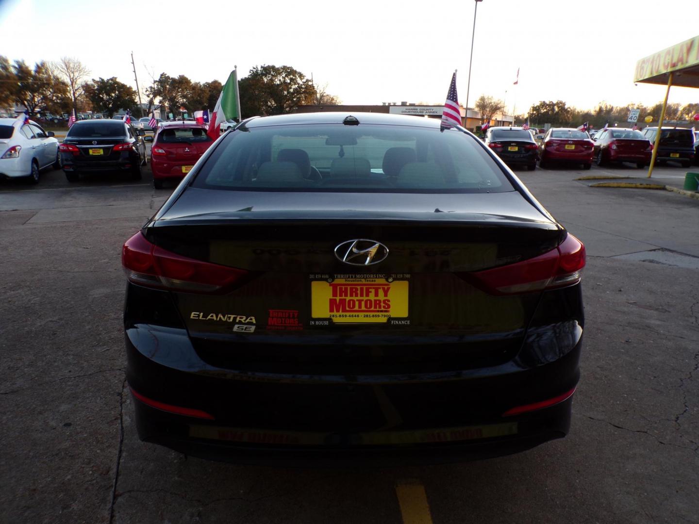 2017 Black /Gray Hyundai Elantra SE 6AT (5NPD74LFXHH) with an 1.8L L4 DOHC 16V engine, 6A transmission, located at 16710 Clay Rd., Houston, TX, 77084, (281) 859-7900, 29.834864, -95.656166 - Low Down. Low Payments. - Photo#5
