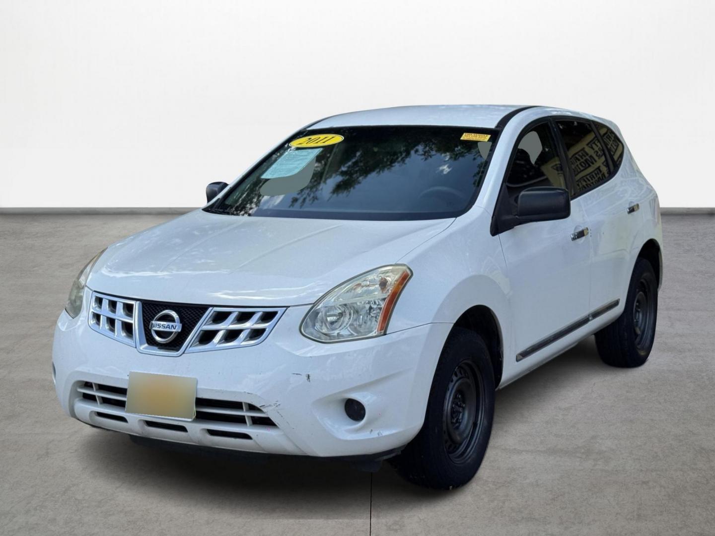 2011 White /Gray Nissan Rogue S 2WD (JN8AS5MT9BW) with an 2.5L L4 DOHC 16V engine, Automatic transmission, located at 16710 Clay Rd., Houston, TX, 77084, (281) 859-7900, 29.834864, -95.656166 - Low Down. Low Payments. - Photo#0