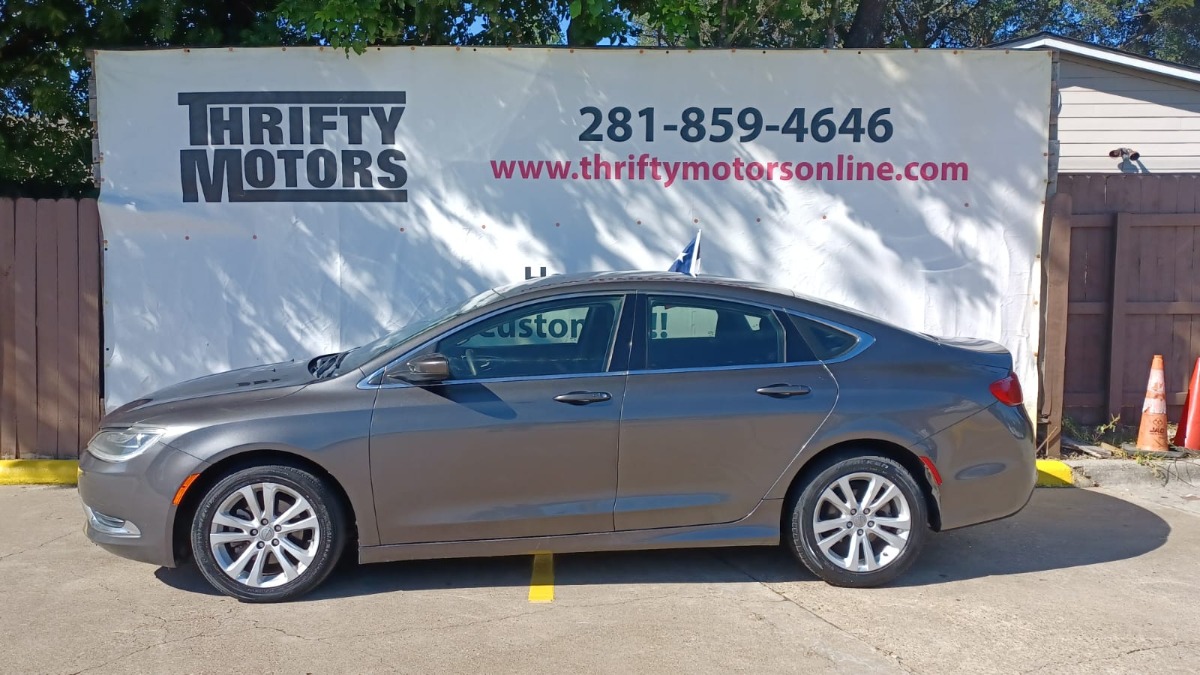 photo of 2015 Chrysler 200 Limited