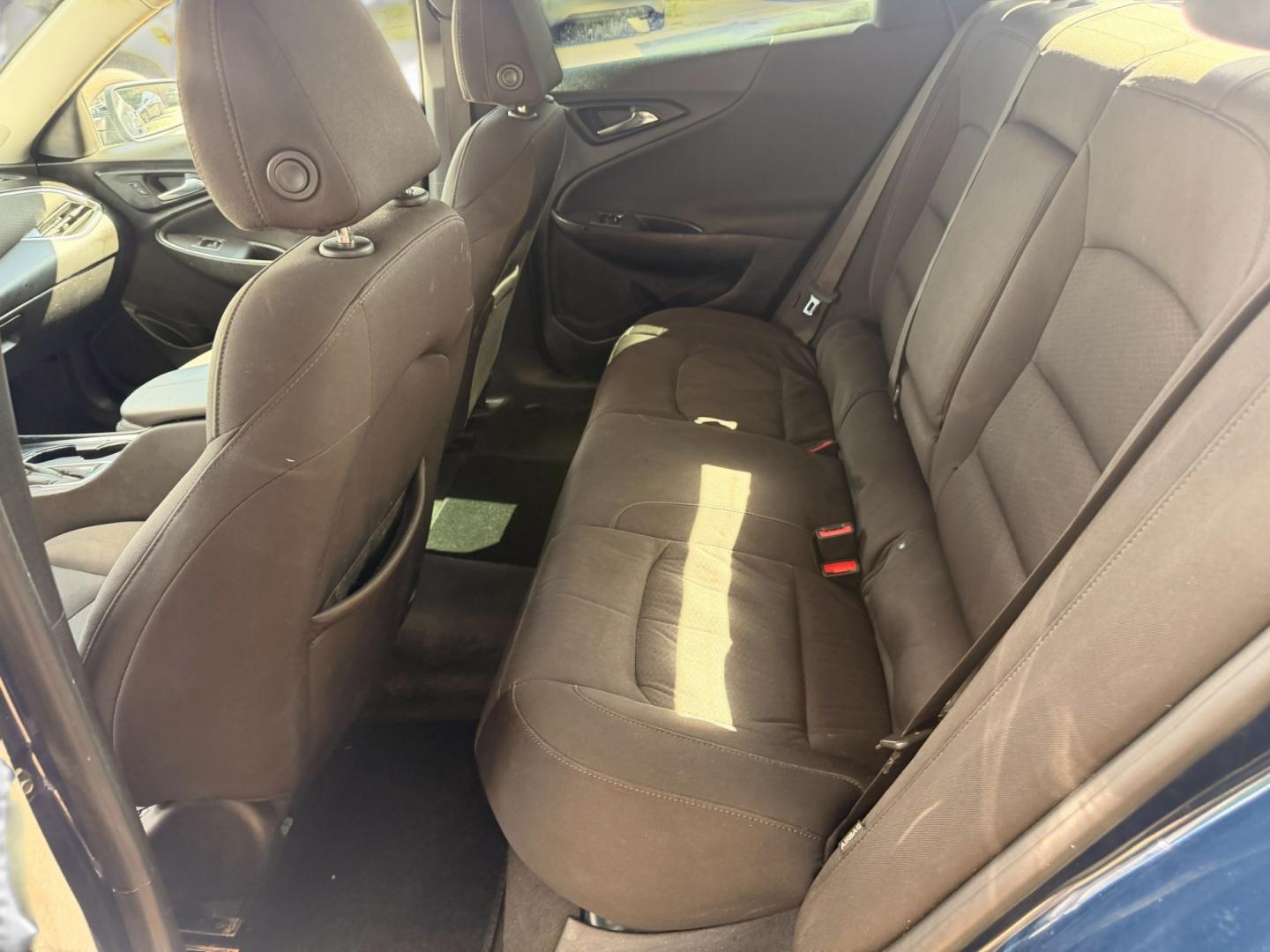 2019 Blue Chevrolet Malibu LT (1G1ZD5ST3KF) with an 1.5L L4 DOHC 16V engine, 6A transmission, located at 16710 Clay Rd., Houston, TX, 77084, (281) 859-7900, 29.834864, -95.656166 - Low Down. Low Payments.- Photo#10