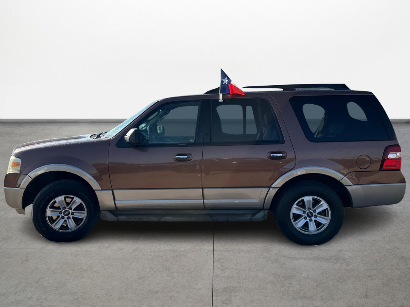 2011 Ford Expedition King Ranch 2WD (1FMJU1H59BE) with an 5.4L V8 SOHC 16V FFV engine, 6-Speed Automatic transmission, located at 16710 Clay Rd., Houston, TX, 77084, (281) 859-7900, 29.834864, -95.656166 - Low Down. Low Payments. - Photo#7