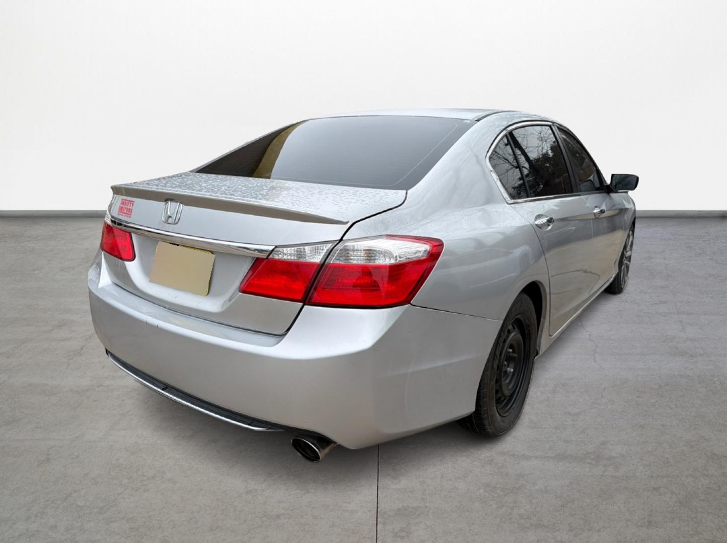 2015 Silver Honda Accord Sport Sedan CVT (1HGCR2F50FA) with an 2.4L L4 DOHC 16V engine, Continuously Variable Transmission transmission, located at 16710 Clay Rd., Houston, TX, 77084, (281) 859-7900, 29.834864, -95.656166 - Low Down. Low Payments. - Photo#4