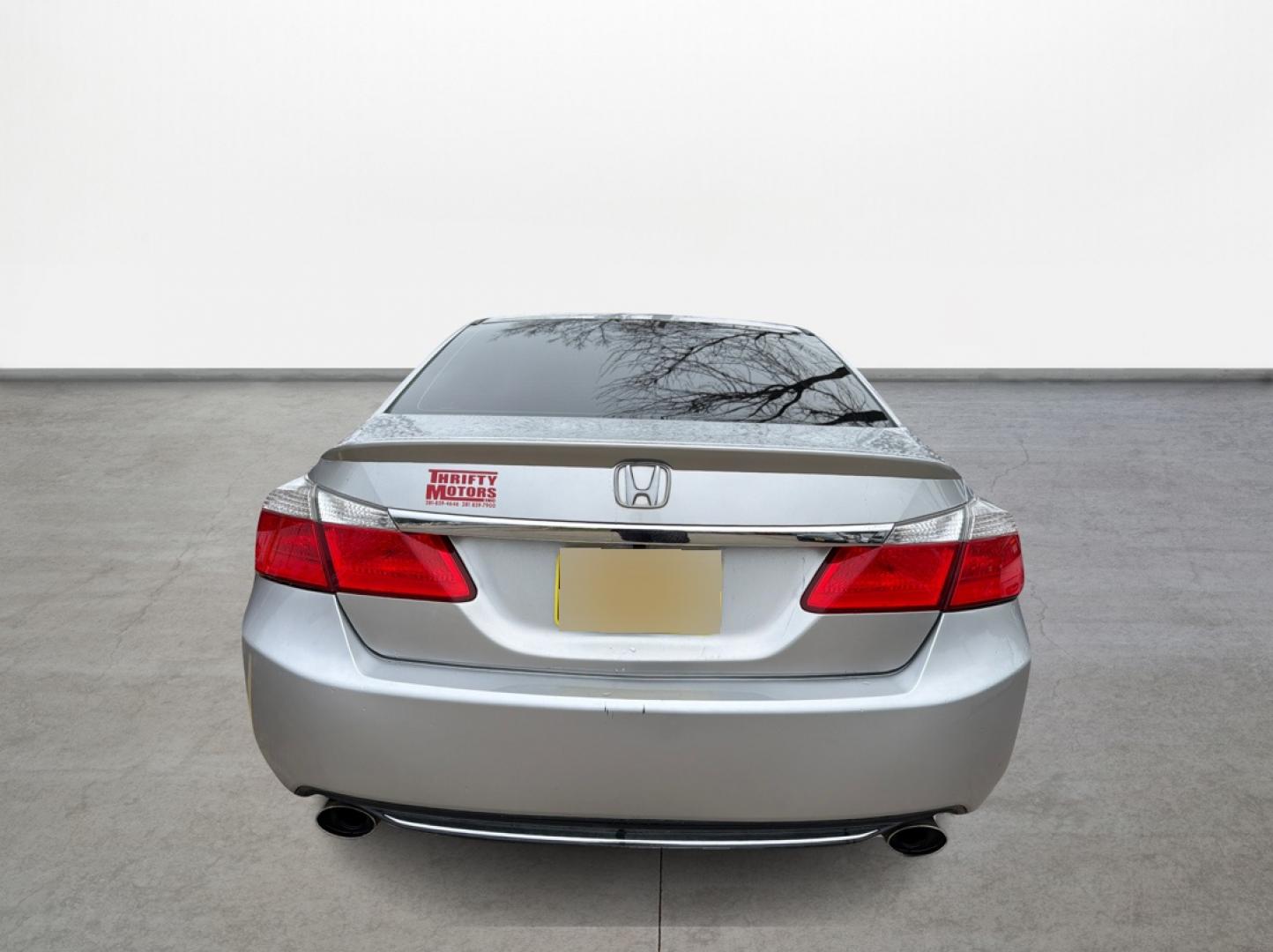 2015 Silver Honda Accord Sport Sedan CVT (1HGCR2F50FA) with an 2.4L L4 DOHC 16V engine, Continuously Variable Transmission transmission, located at 16710 Clay Rd., Houston, TX, 77084, (281) 859-7900, 29.834864, -95.656166 - Low Down. Low Payments. - Photo#5