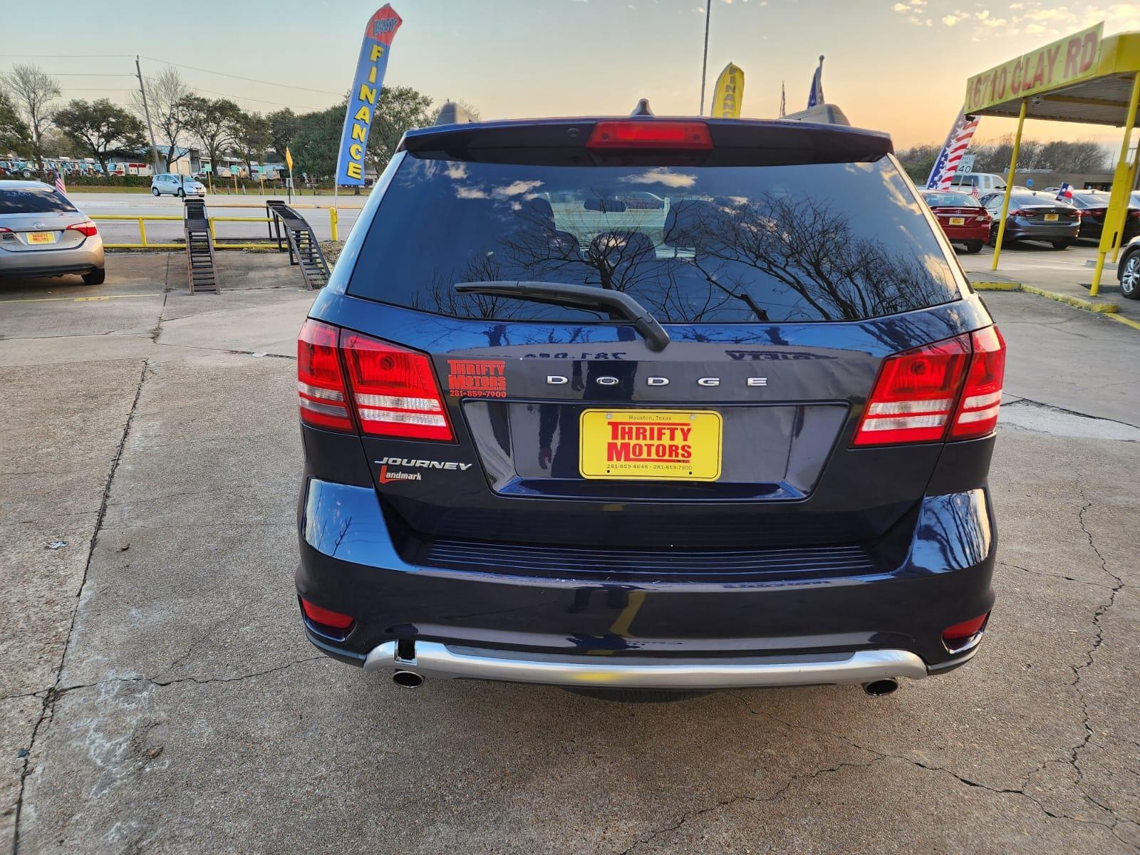 2017 Blue Dodge Journey SE (3C4PDCAB8HT) with an 2.4L L4 DOHC 16V engine, 4A transmission, located at 16710 Clay Rd., Houston, TX, 77084, (281) 859-7900, 29.834864, -95.656166 - Low Down. Low Payments. - Photo #5