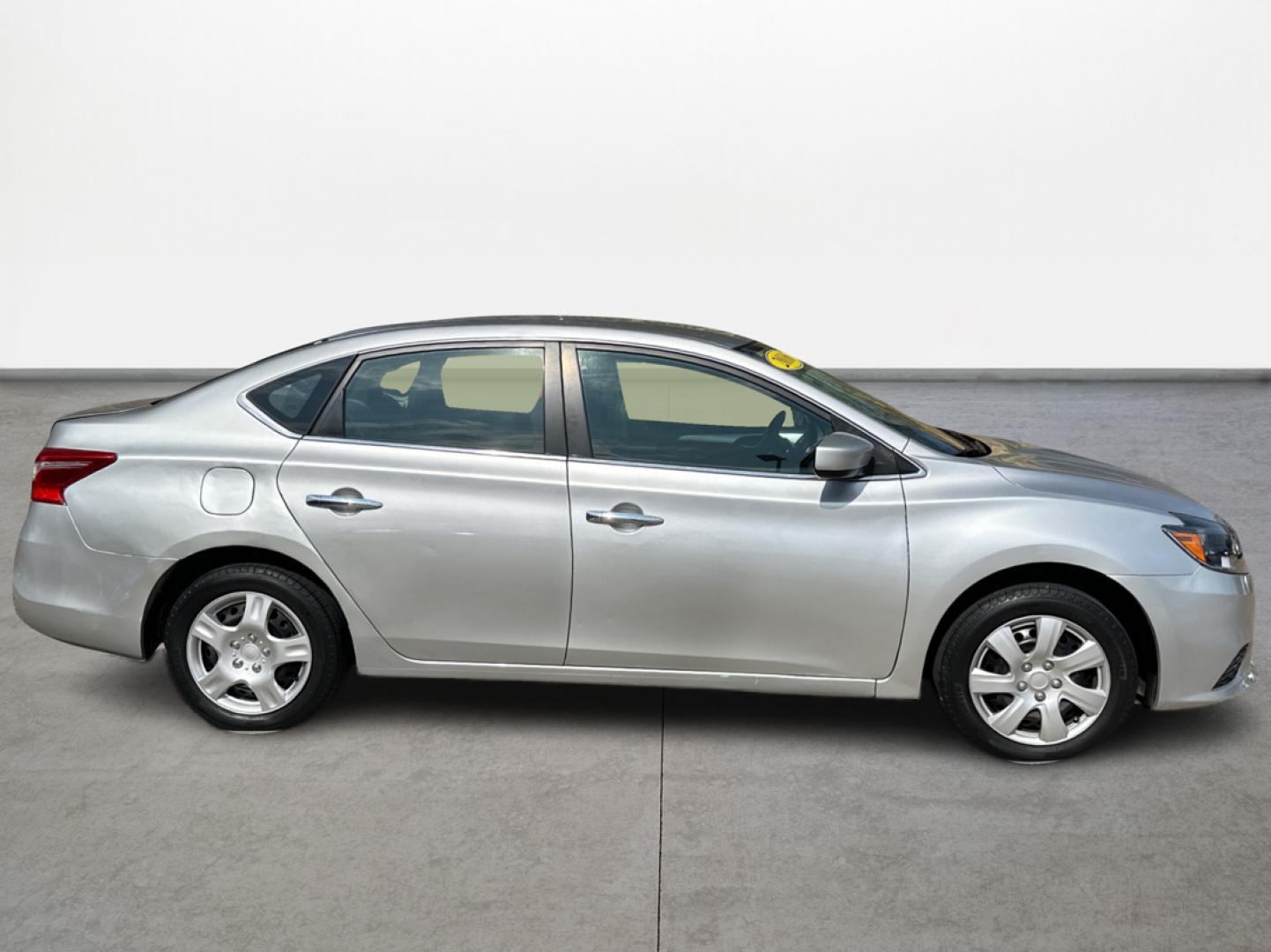 2016 Silver Nissan Sentra FE+ S (3N1AB7AP7GY) with an 1.8L L4 SFI DOHC 16V engine, CVT transmission, located at 16710 Clay Rd., Houston, TX, 77084, (281) 859-7900, 29.834864, -95.656166 - Low Down. Low Payments. - Photo#3