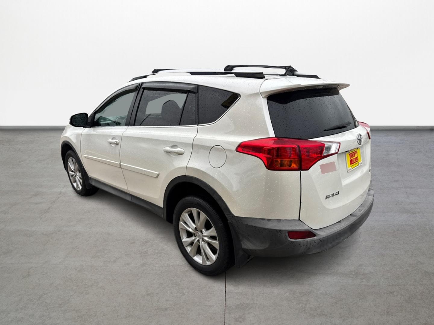 2013 White /Gray Toyota RAV4 Limited AWD (2T3DFREV7DW) with an 2.5L L4 DOHC 16V engine, 6-Speed Automatic transmission, located at 16710 Clay Rd., Houston, TX, 77084, (281) 859-7900, 29.834864, -95.656166 - Low Down. Low Payments. - Photo#6