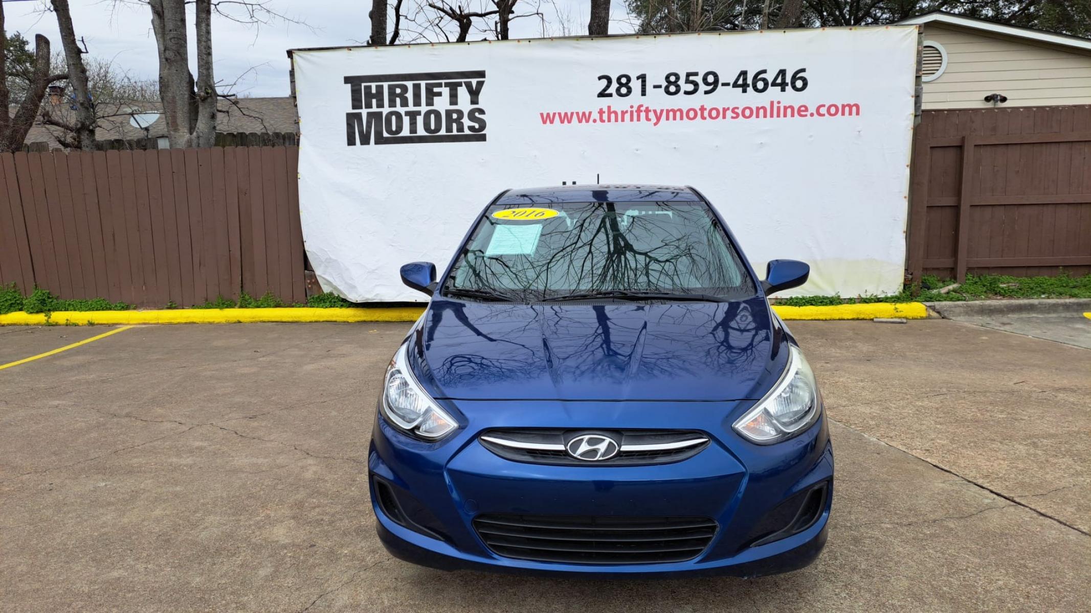 2016 Blue Hyundai Accent SE 4-Door 6A (KMHCT4AE8GU) with an 1.6L L4 DOHC 16V engine, 6A transmission, located at 16710 Clay Rd., Houston, TX, 77084, (281) 859-7900, 29.834864, -95.656166 - Low Down. Low Payments. - Photo #1