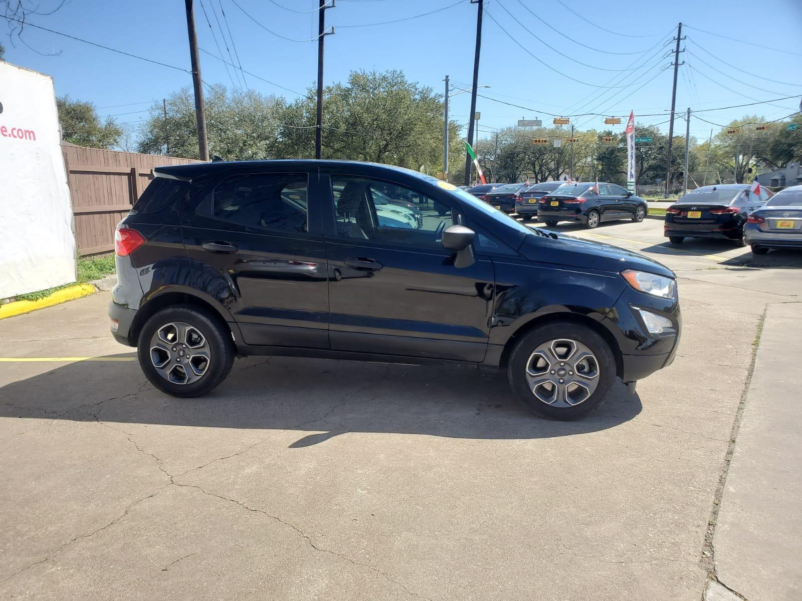2020 Black Ford EcoSport S (MAJ3S2FE4LC) with an 1.0L L3 engine, 6A transmission, located at 16710 Clay Rd., Houston, TX, 77084, (281) 859-7900, 29.834864, -95.656166 - Low Down. Low Payments. - Photo #4