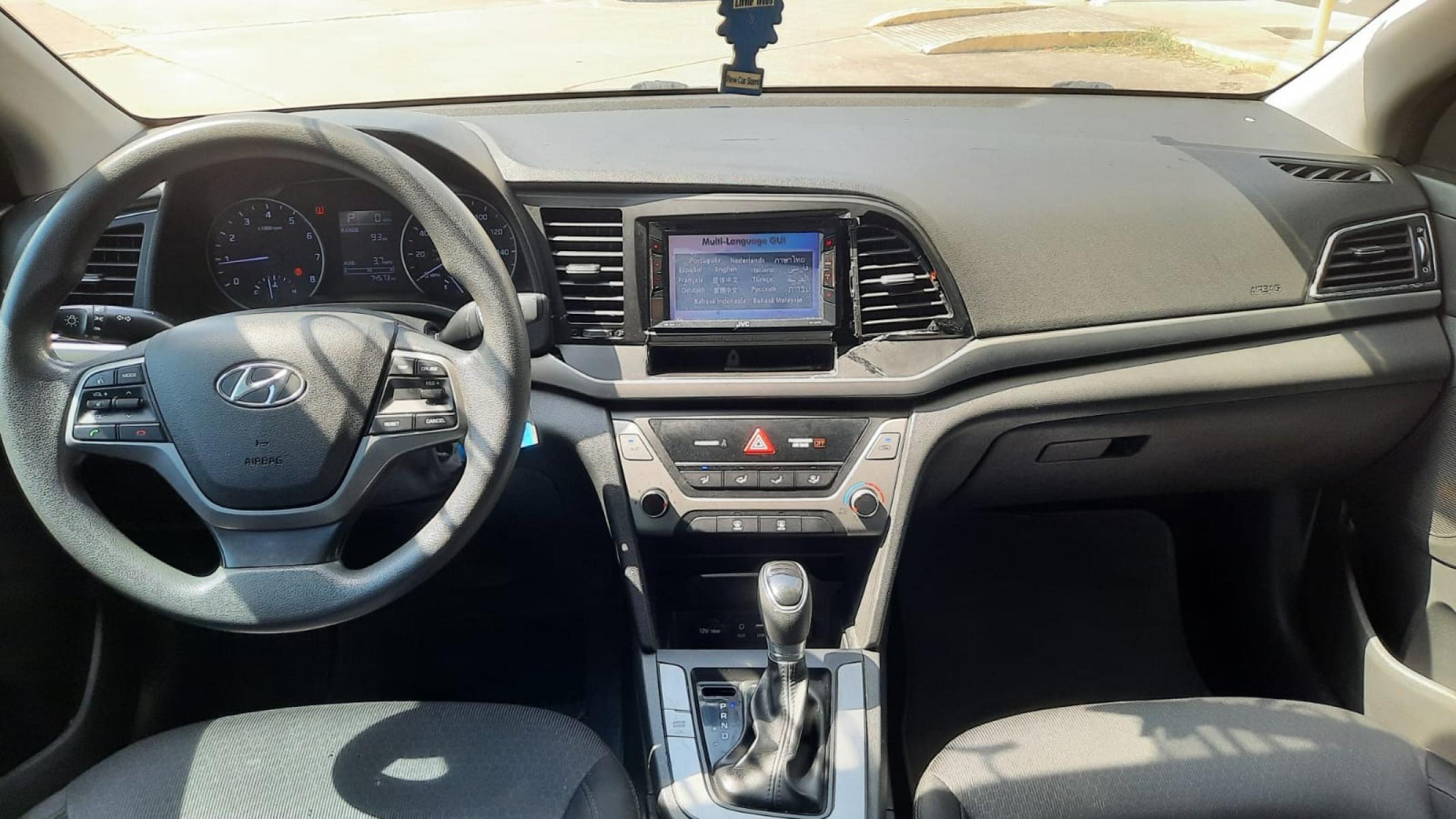 2018 Hyundai Elantra SE 6AT (KMHD74LF7JU) with an 1.8L L4 DOHC 16V engine, 6A transmission, located at 16710 Clay Rd., Houston, TX, 77084, (281) 859-7900, 29.834864, -95.656166 - Photo #1