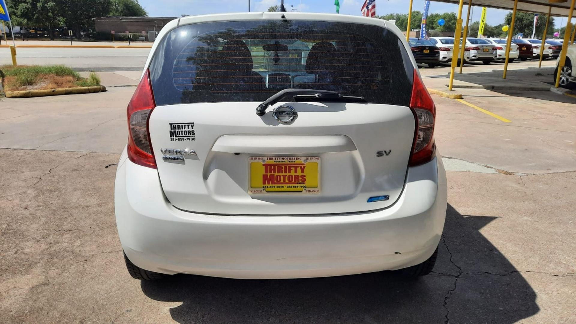 2016 Nissan Versa Note S (3N1CE2CP9GL) with an 1.6L L4 DOHC 16V engine, 5M transmission, located at 16710 Clay Rd., Houston, TX, 77084, (281) 859-7900, 29.834864, -95.656166 - Photo#4