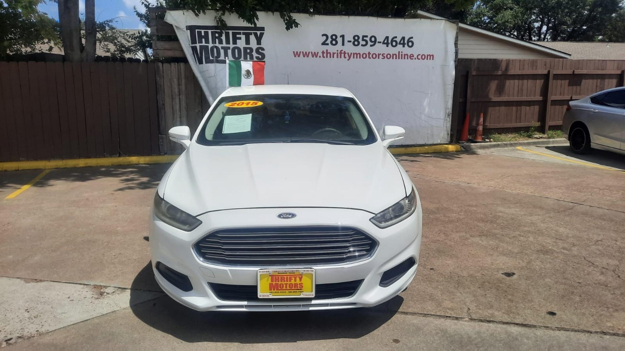 2015 Ford Fusion SE (3FA6P0H73FR) with an 2.5L L4 DOHC 16V engine, located at 16710 Clay Rd., Houston, TX, 77084, (281) 859-7900, 29.834864, -95.656166 - Photo #7