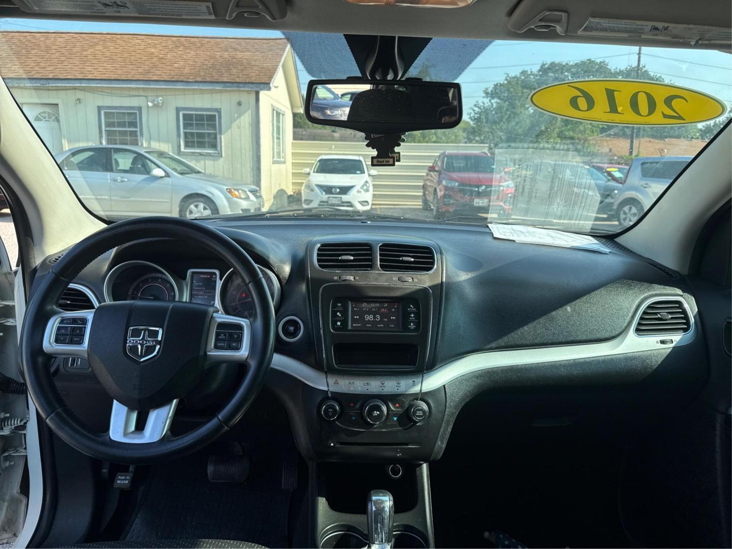 2016 Dodge Journey SXT (3C4PDCBB7GT) with an 2.4L L6 DOHC 16V engine, 4A transmission, located at 16710 Clay Rd., Houston, TX, 77084, (281) 859-7900, 29.834864, -95.656166 - Photo#10