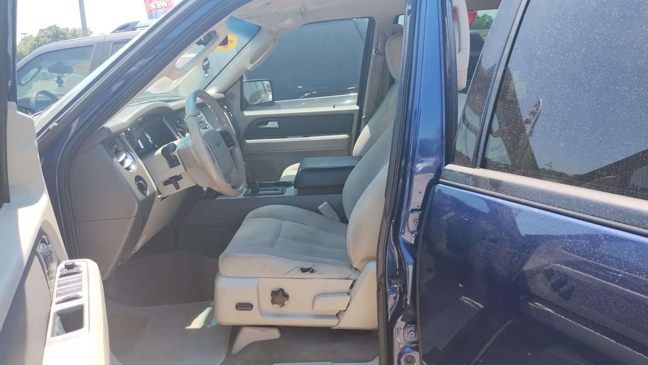 2011 Ford Expedition King Ranch 2WD (1FMJU1H51BE) with an 5.4L V8 SOHC 16V FFV engine, 6-Speed Automatic transmission, located at 16710 Clay Rd., Houston, TX, 77084, (281) 859-7900, 29.834864, -95.656166 - Photo #3