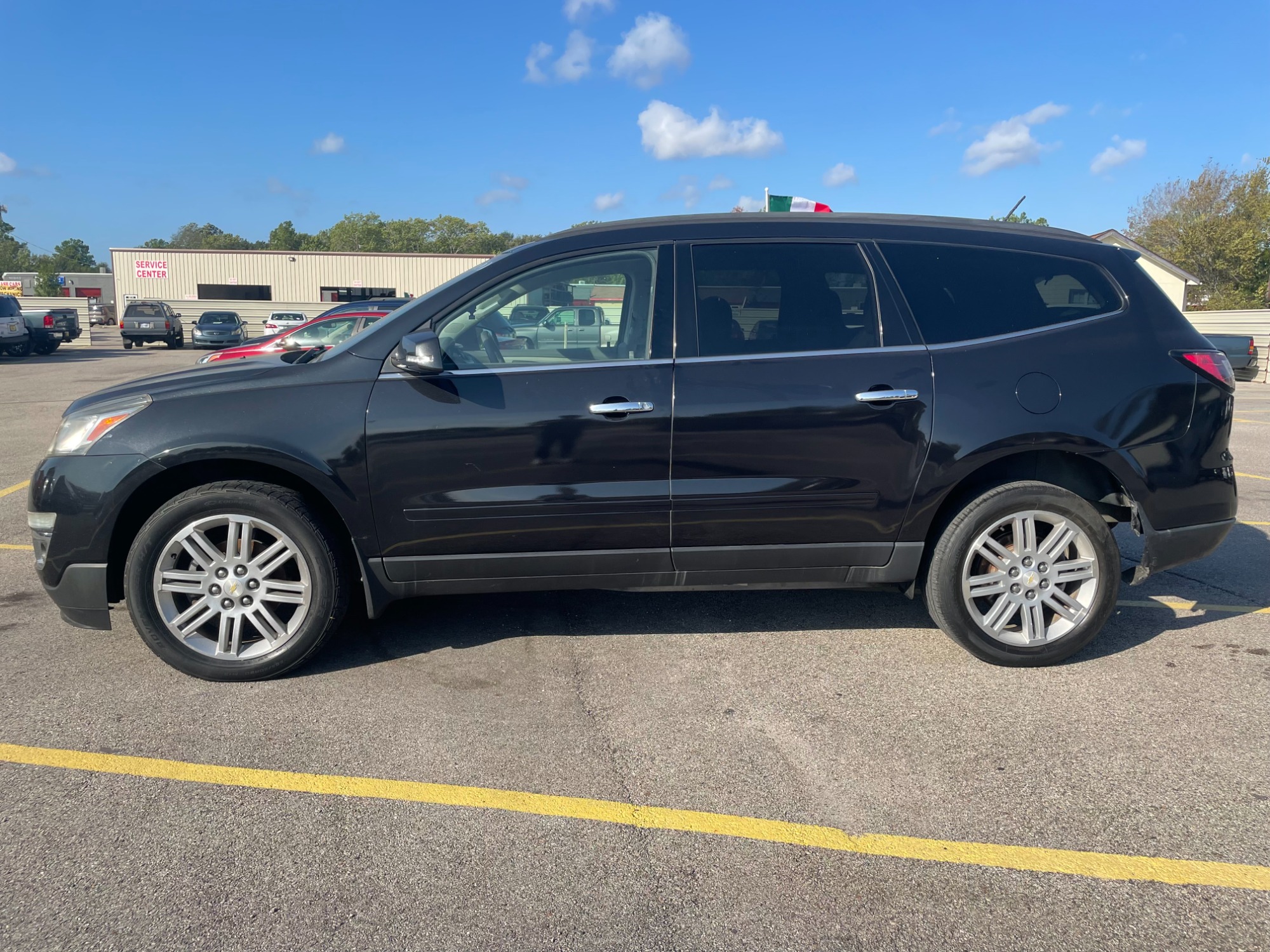 photo of 2014 Chevrolet Traverse 1LT FWD