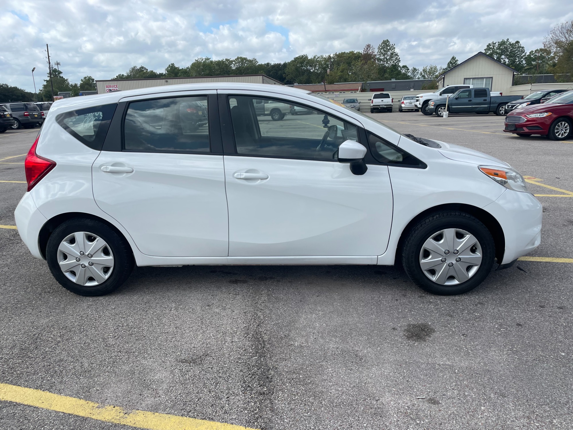 photo of 2016 Nissan Versa Note S