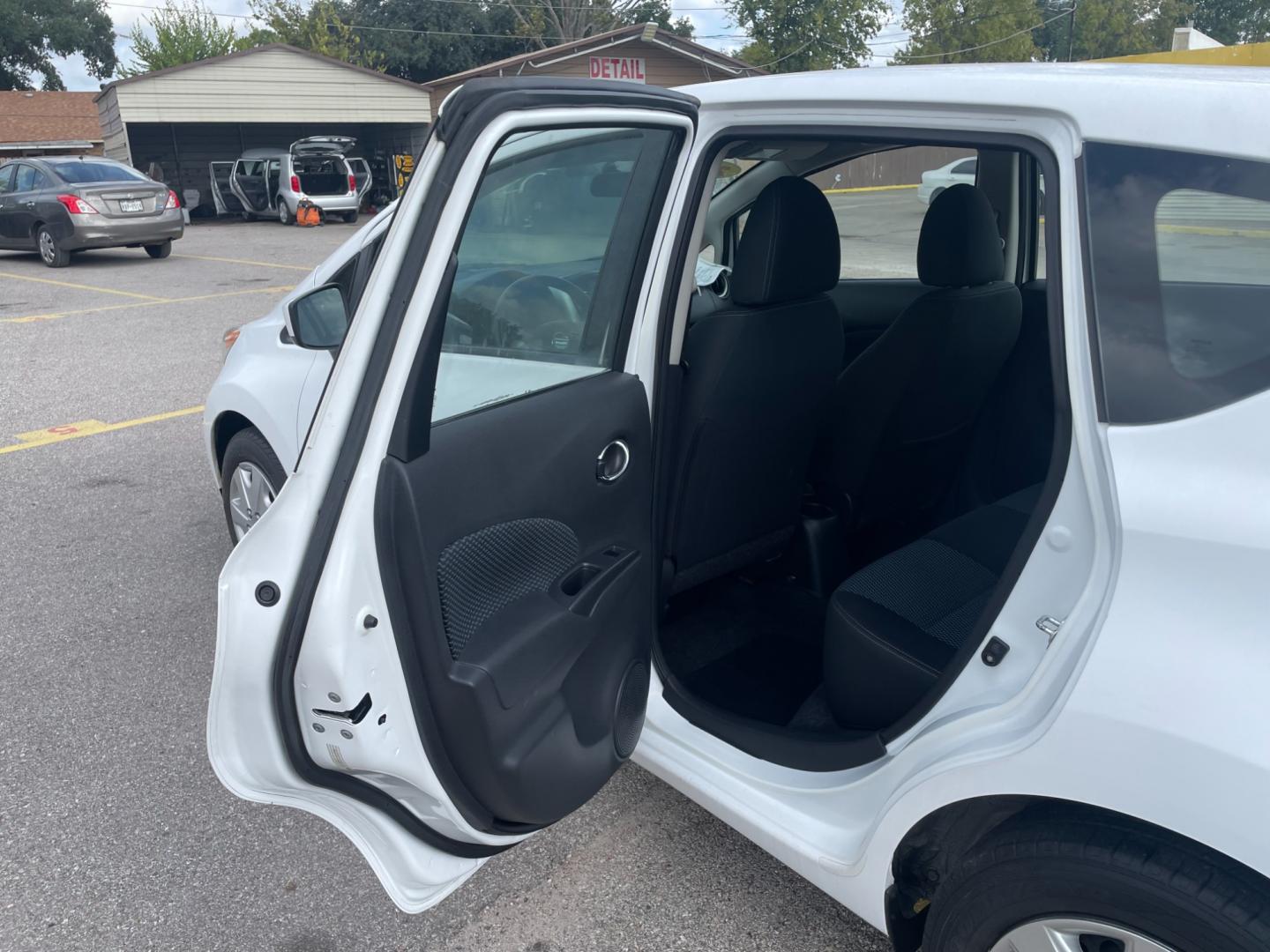 2016 Nissan Versa Note S (3N1CE2CP1GL) with an 1.6L L4 DOHC 16V engine, 5M transmission, located at 16710 Clay Rd., Houston, TX, 77084, (281) 859-7900, 29.834864, -95.656166 - Photo#6