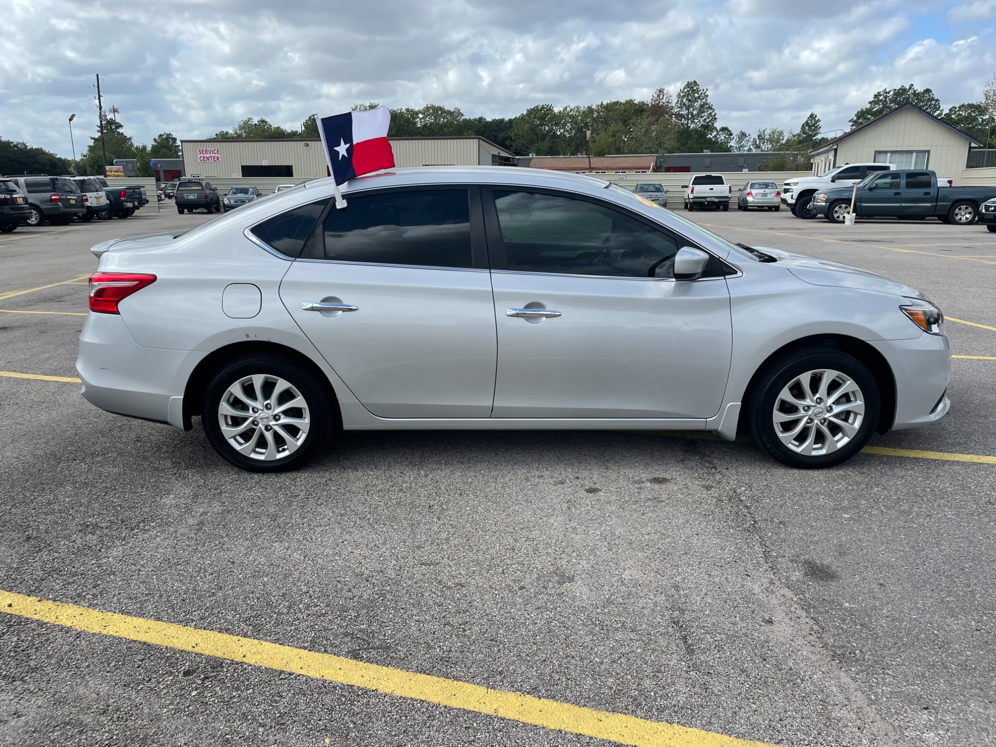 photo of 2017 Nissan Sentra S 6MT