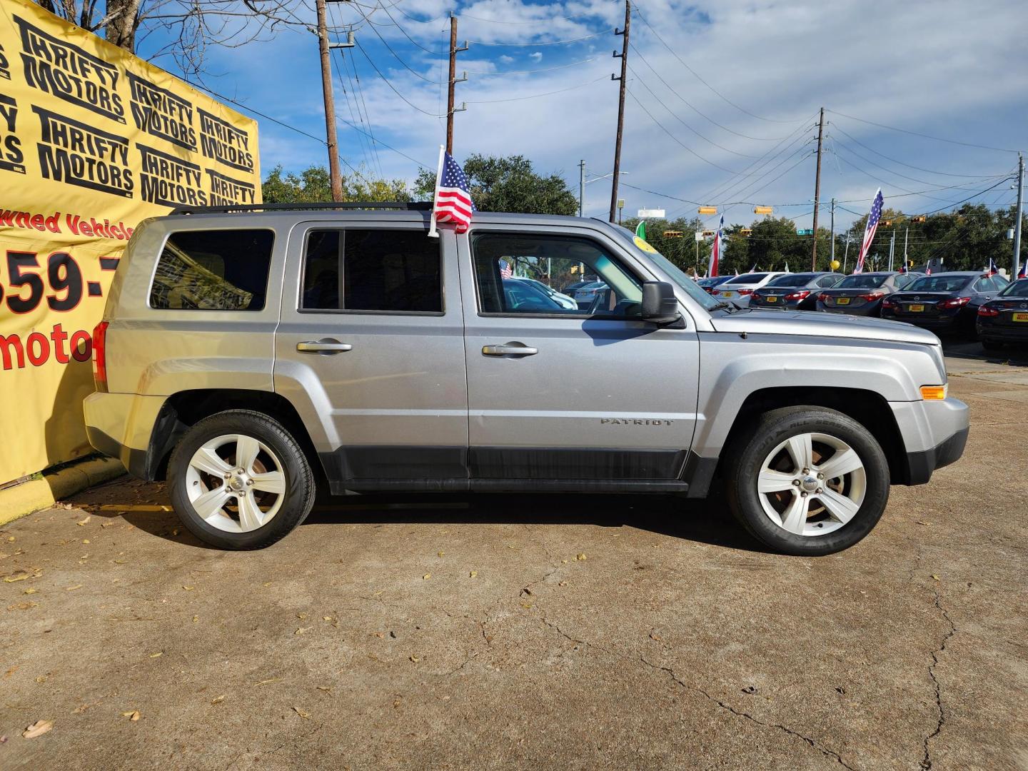 2017 Silver /Black Jeep Patriot (1C4NJPFB9HD) , located at 16710 Clay Rd., Houston, TX, 77084, (281) 859-7900, 29.834864, -95.656166 - Photo#3