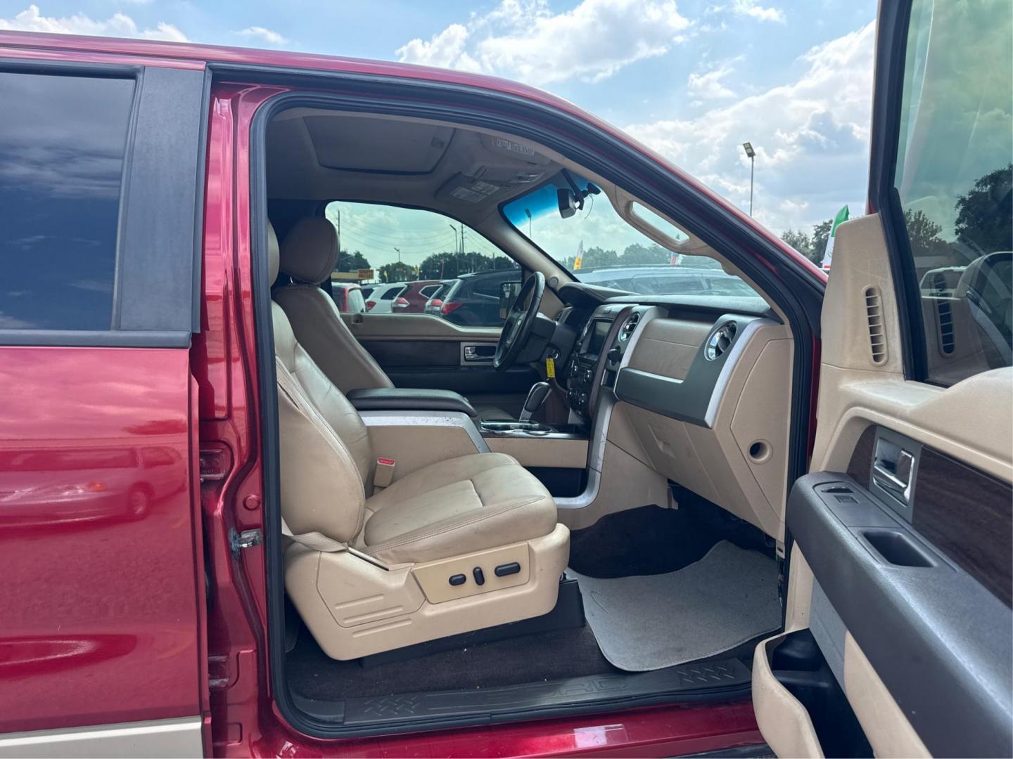 2013 Ford F-150 (1FTFW1ET6DF) , located at 16710 Clay Rd., Houston, TX, 77084, (281) 859-7900, 29.834864, -95.656166 - Photo#11