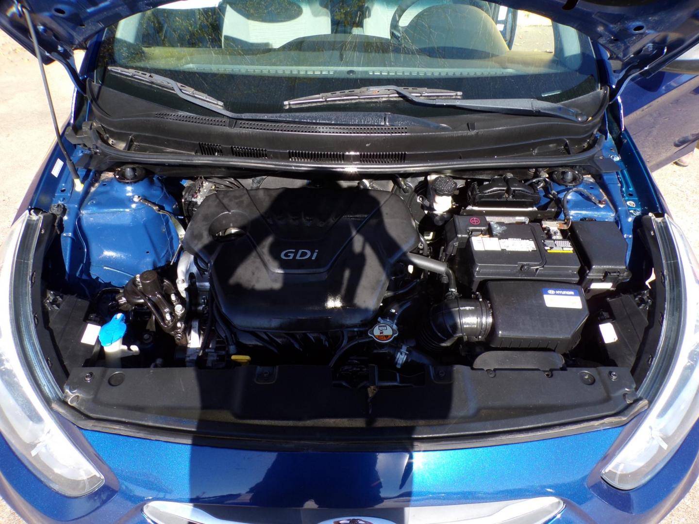 2017 Blue /Gray Hyundai Accent SE 4-Door 6M (KMHCT4AE1HU) with an 1.6L L4 DOHC 16V engine, Automatic 6-Speed transmission, located at 16710 Clay Rd., Houston, TX, 77084, (281) 859-7900, 29.834864, -95.656166 - Photo#11