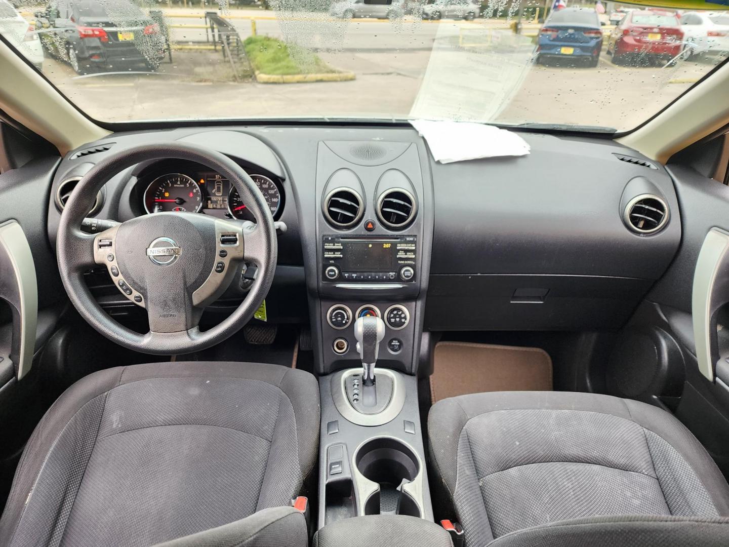 2014 Silver /Gray Nissan Rogue (JN8AS5MT4EW) , Automatic transmission, located at 16710 Clay Rd., Houston, TX, 77084, (281) 859-7900, 29.834864, -95.656166 - Photo#9