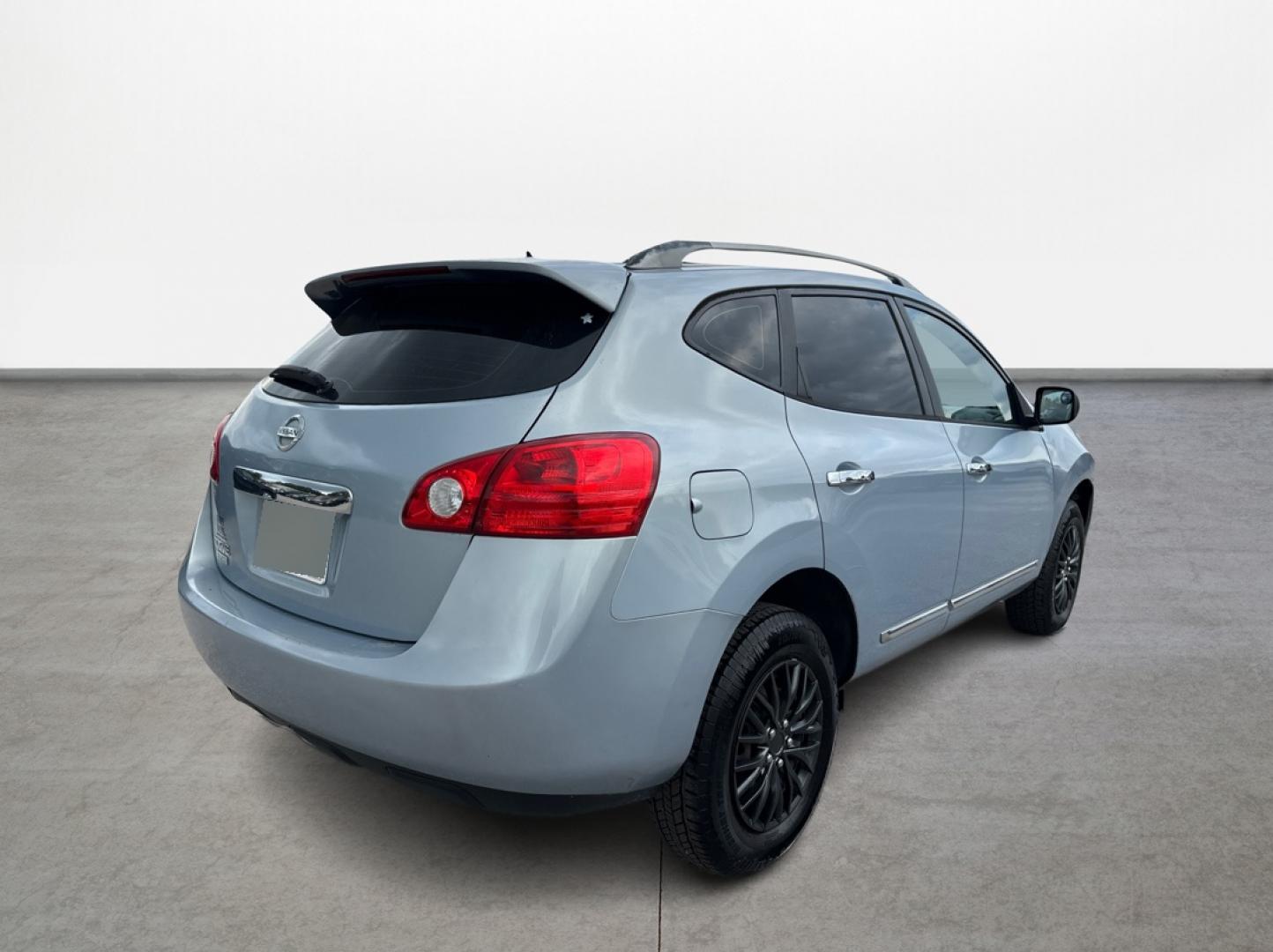 2014 Nissan Rogue (JN8AS5MT3EW) , located at 16710 Clay Rd., Houston, TX, 77084, (281) 859-7900, 29.834864, -95.656166 - Photo#4