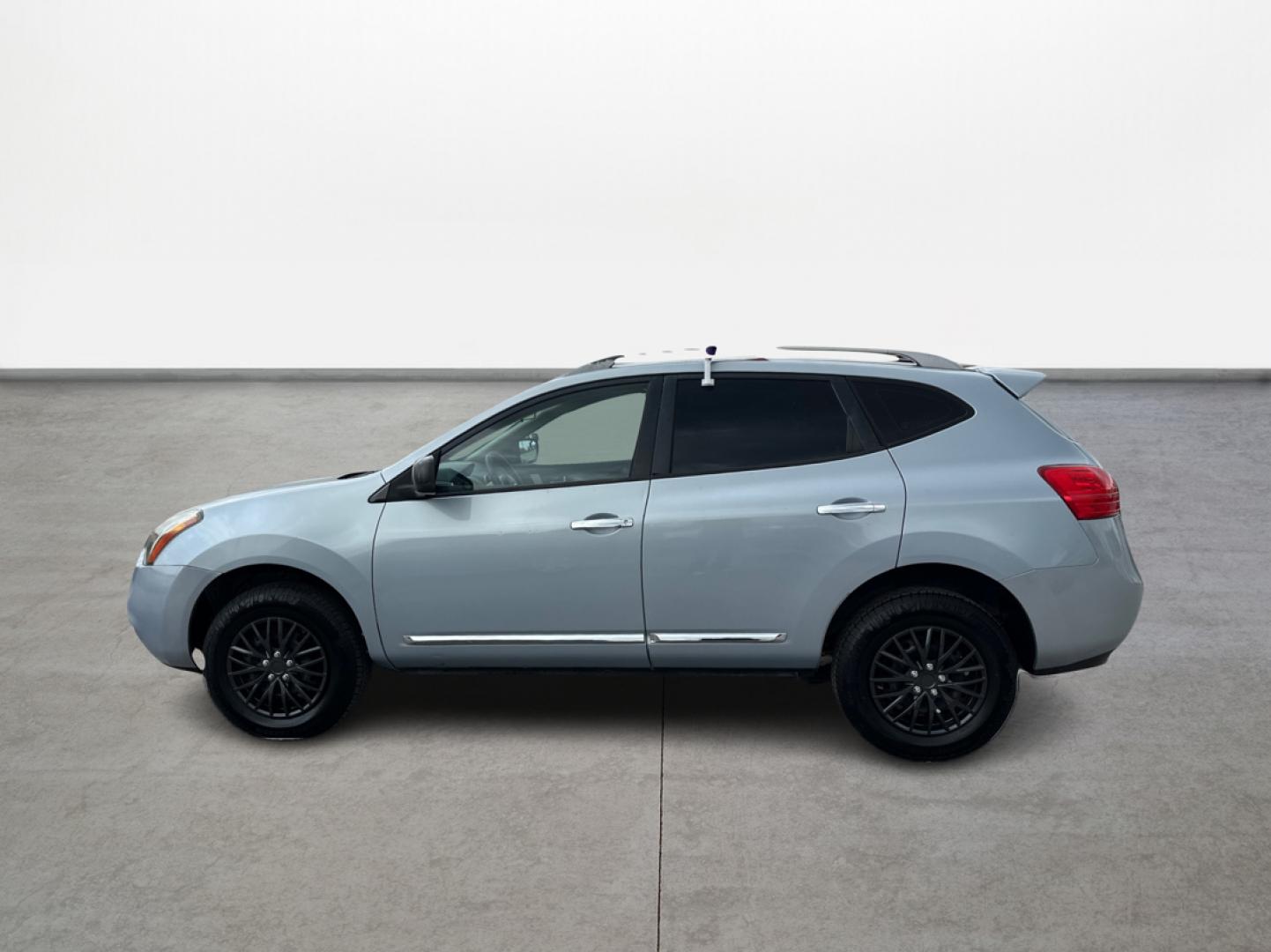 2014 Nissan Rogue (JN8AS5MT3EW) , located at 16710 Clay Rd., Houston, TX, 77084, (281) 859-7900, 29.834864, -95.656166 - Photo#7