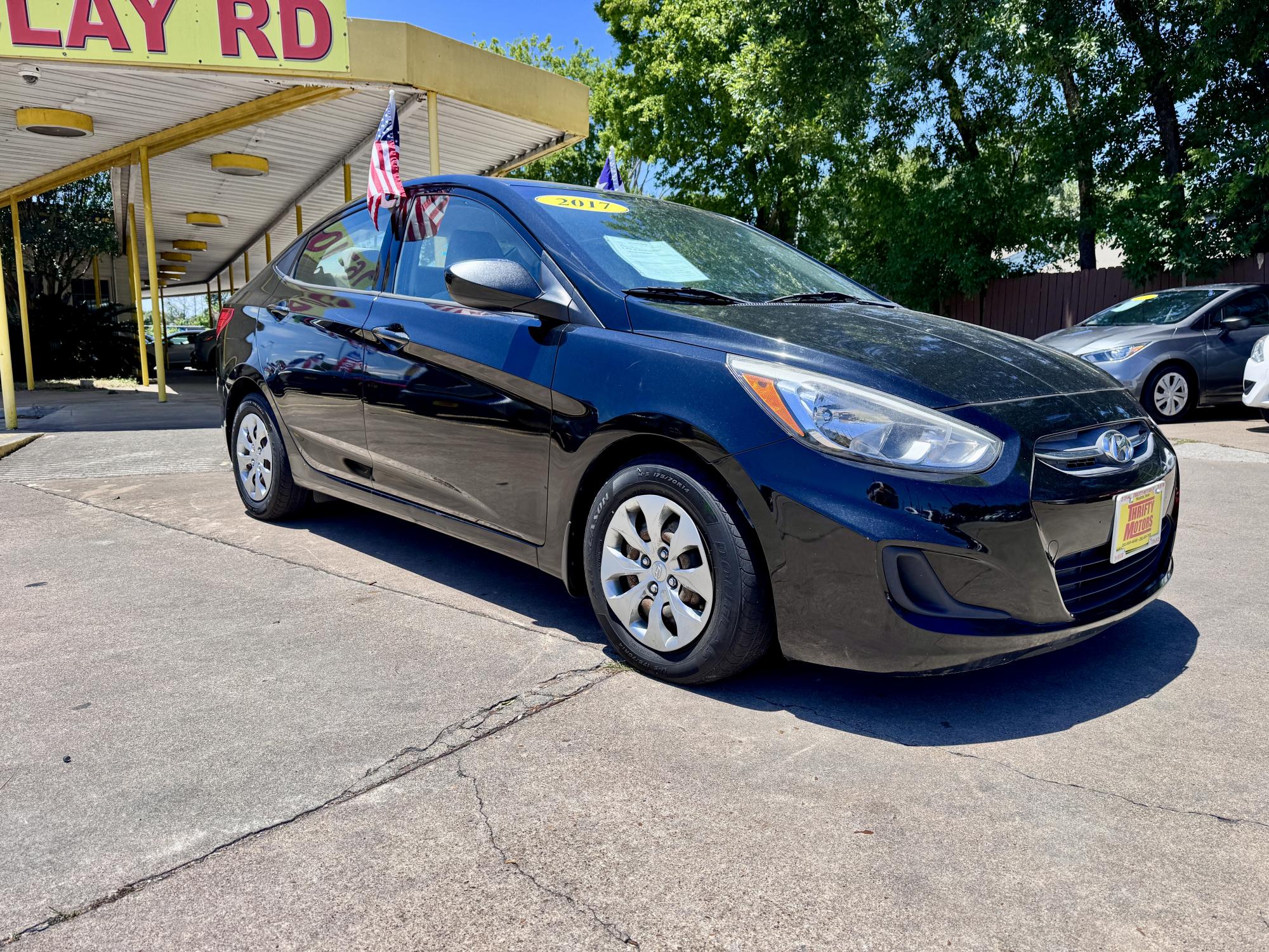photo of 2017 Hyundai Accent SE 4-Door 6M