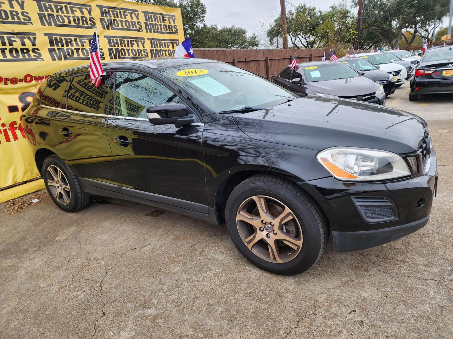 2013 Black /Gray Volvo XC60 (YV4902DZ4D2) , Automatic transmission, located at 16710 Clay Rd., Houston, TX, 77084, (281) 859-7900, 29.834864, -95.656166 - Photo#2